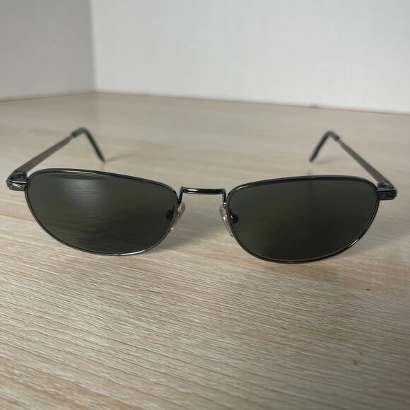 Vintage Serengeti 5653C Sunglasses Silver Metal Japan - Picture 2 of 10